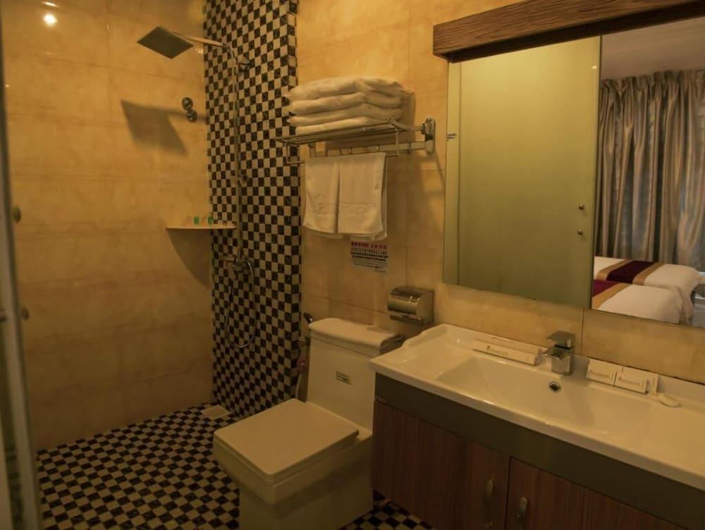 เอวานการ์เด โฮเต็ล Hotel ยะโฮร์บาห์รู ภายนอก รูปภาพ