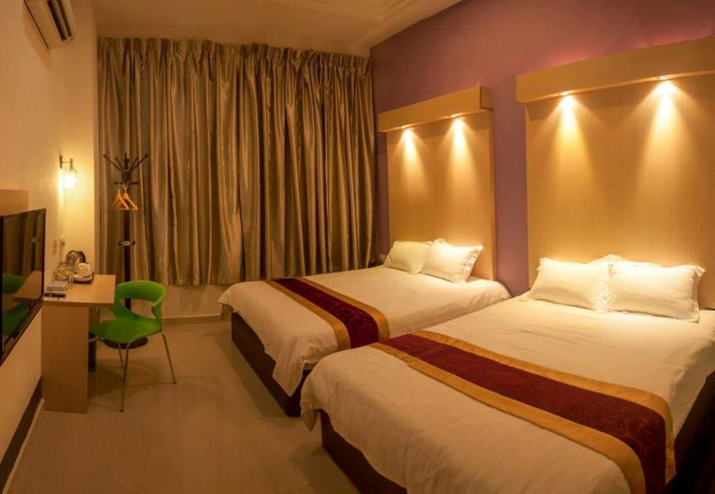 เอวานการ์เด โฮเต็ล Hotel ยะโฮร์บาห์รู ภายนอก รูปภาพ