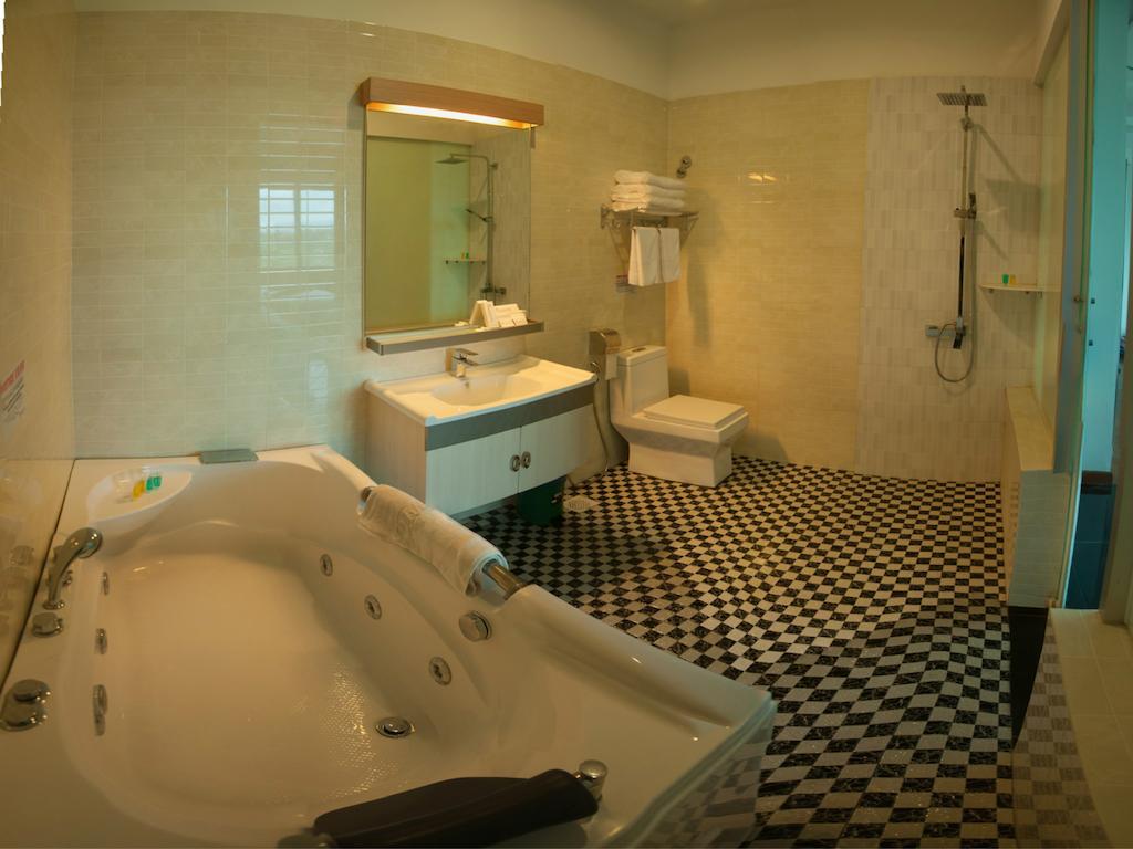 เอวานการ์เด โฮเต็ล Hotel ยะโฮร์บาห์รู ห้อง รูปภาพ