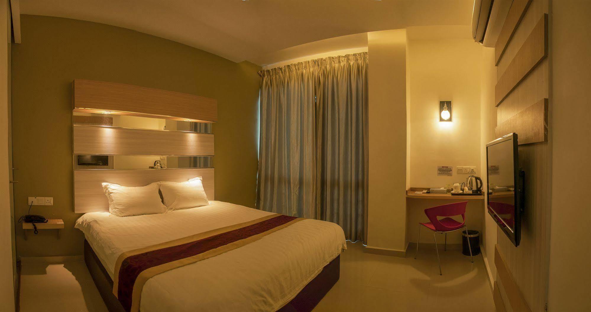เอวานการ์เด โฮเต็ล Hotel ยะโฮร์บาห์รู ภายนอก รูปภาพ