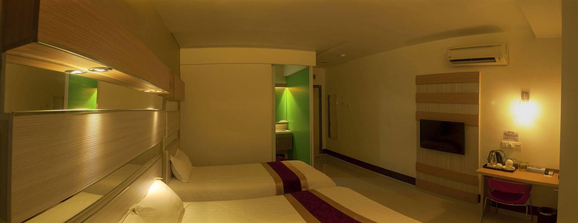 เอวานการ์เด โฮเต็ล Hotel ยะโฮร์บาห์รู ภายนอก รูปภาพ